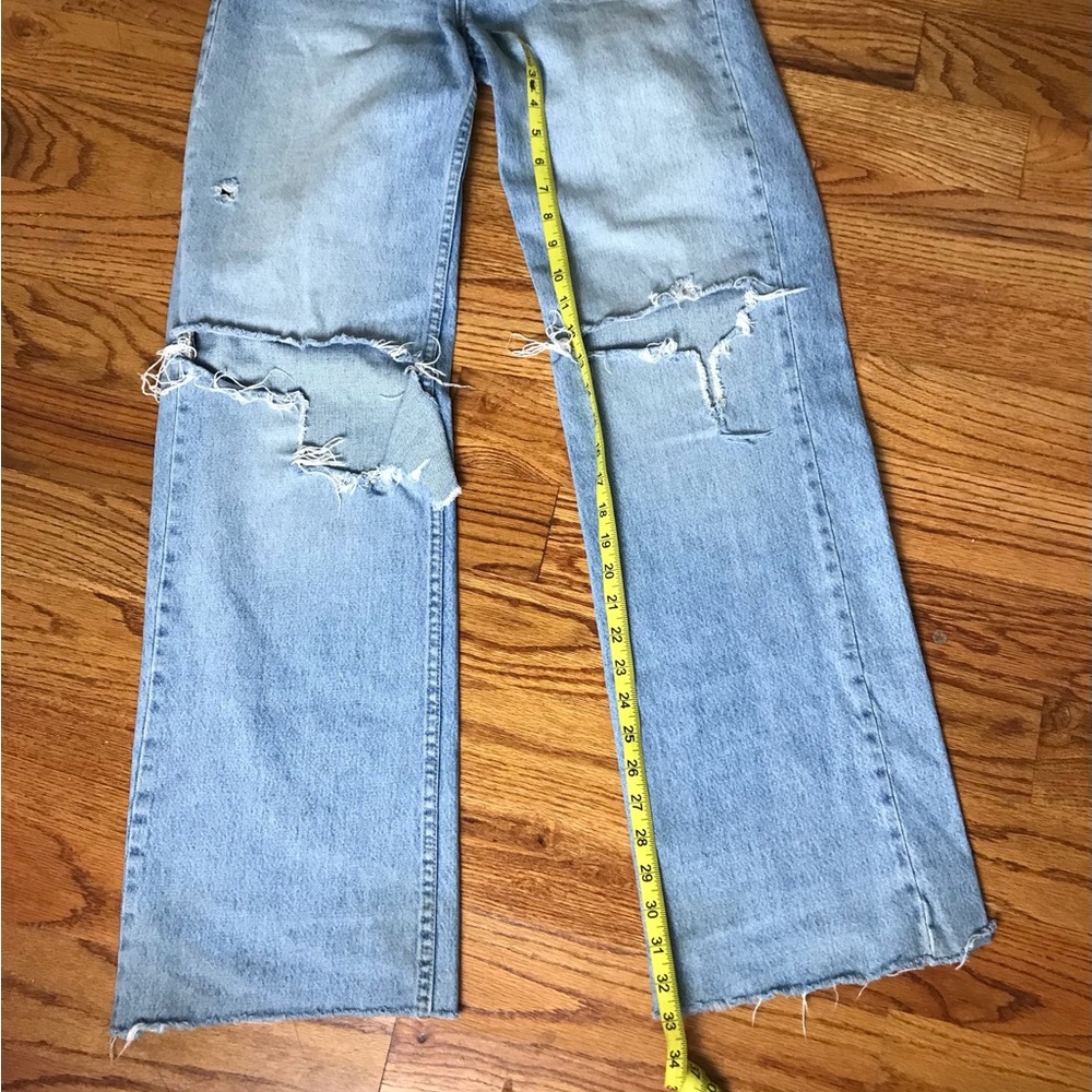 Zara Light Blue Distressed Women's Jeans - Picture 5 of 10